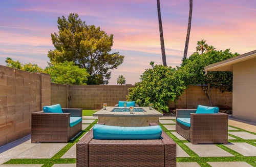 South Scottsdale Cottage | Blue Tides Getaway - Private Pool & Fire Pit