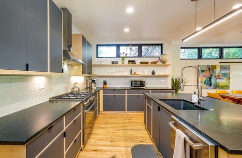 River West House | Bluebird Day - Cascade Modern Experience luxury in this 3BR townhome in scenic Bend, OR.