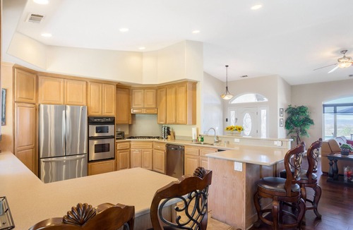 Temecula House | Breathtaking Views Overlooking the Temecula Landscape, 4 Bedroom Pool Home