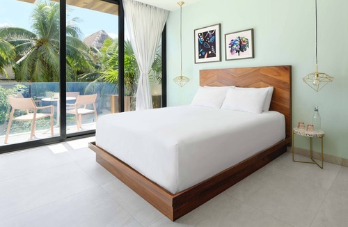 Downtown Hotel | CALIXTA Hotel