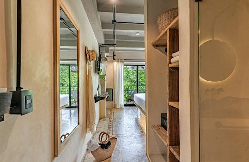 Downtown Hotel | Caribbean Paradise Hotel & Spa - 5th Avenue