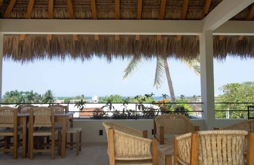Brisas de Zicatela Apartment | Casa Aymara 401: Palapa, Wifi & Playa