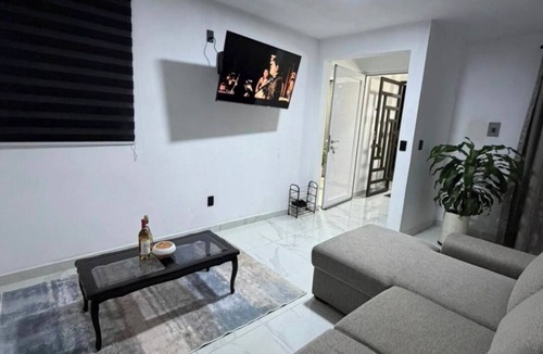 San Sebastian Xolalpa House | Casa Azteca de Oro