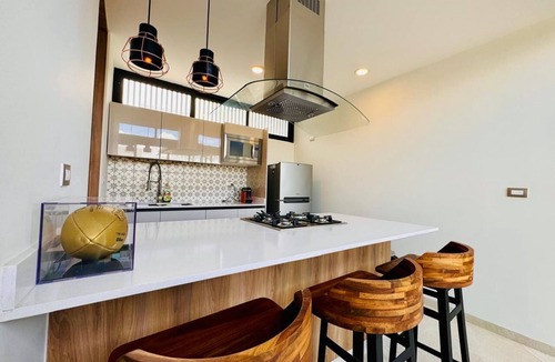 Queretaro House | Casa Huma Jazz style and Jacuzzi inside