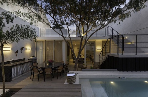 Zona Paseo Montejo House | Casa Naranjas · Design Home · Pool & Jacuzzi