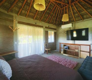 Barra de Colotepec House | Casa Quetzalcóatl
