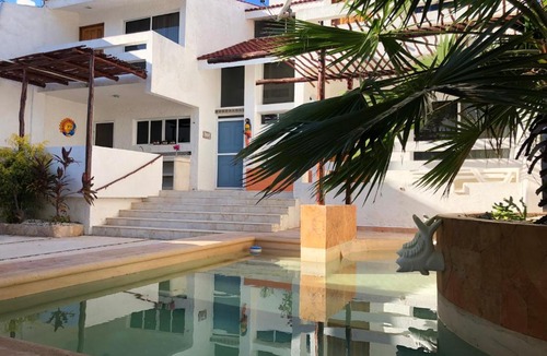 Chuburna Puerto House | Casa Saltwater Cowboy En La Playa - Beachfront Property