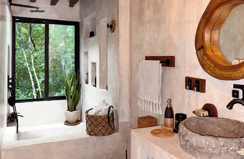 Leona Vicario Hotel | Casa Tattva Puerto Morelos