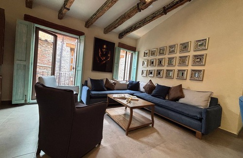 Santeagueda Apartment | Castello di Carlo – Carlo VI Loft