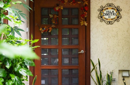 Downtown House | CD: Family Getaway: Tranquility & Natural Beauty