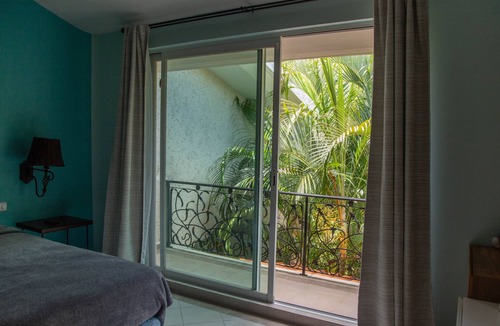 Downtown House | CD: Family Getaway: Tranquility & Natural Beauty