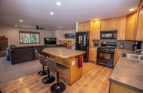 Tahoe Woods House | Chapel Haus by Hauserman Rental Group
