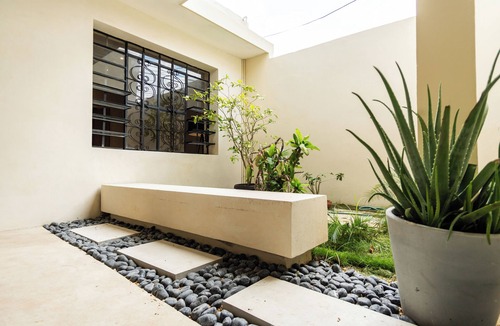Centro House | Charming 2-bedroom house with AC, WiFi in tranquil Mérida