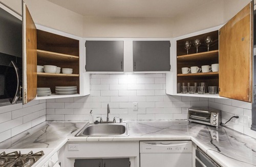 Chico House | Charming 3 Bedroom 2 Bath Home in Chico’s Peaceful Avenues