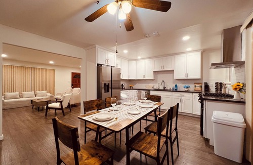 Castro House | Charming 4-bedroom house with AC in West San Jose