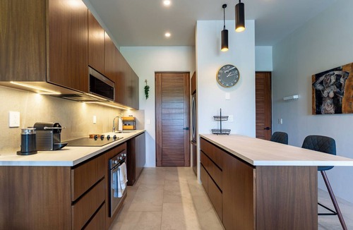 L Condo | Chic 2BR | Beach, Town & Elevated Views