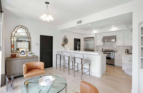 Corona del Mar House | Chic and Lux Patio | Near Beach