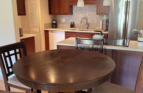 Olde Carlsbad Condo | Coastal Carlsbad Condo: Near beach, village, mall, and walking trails.