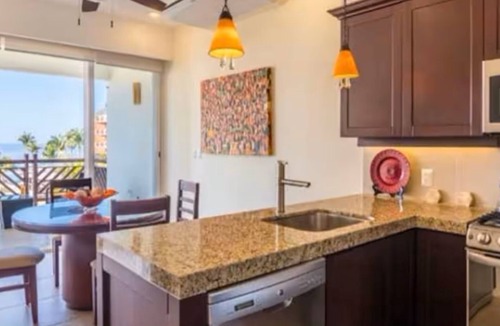 San Pedro Mixtepec Condo | Condominium with a sea view