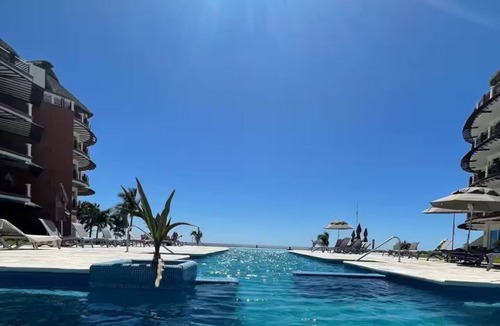 San Pedro Mixtepec Condo | Condominium with a sea view