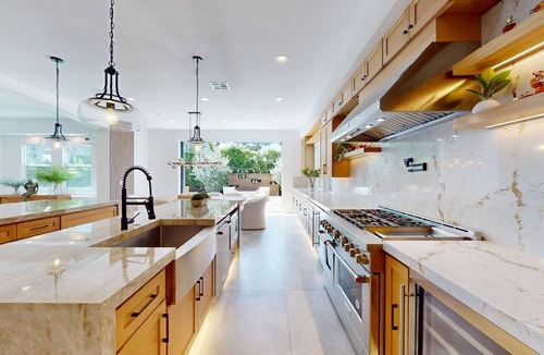 Fountain Valley House | Contemporary 5BR, 5BA Designer Estate in Fountain Valley