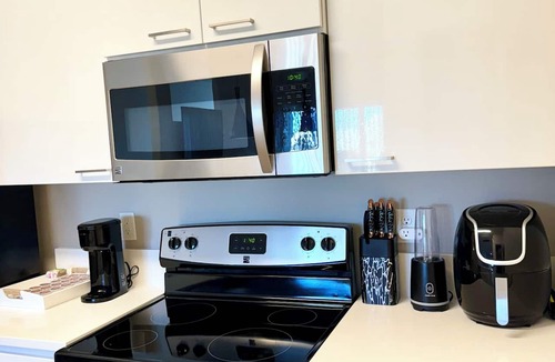 Silverado Ranch Apartment | Cozy 1-bedroom apartment in peaceful Henderson with AC, WiFi, fitness room