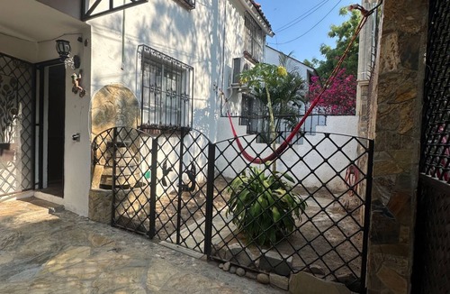 Crucecita House | Cozy 2-bedroom house in charming Bahias de Huatulco with AC