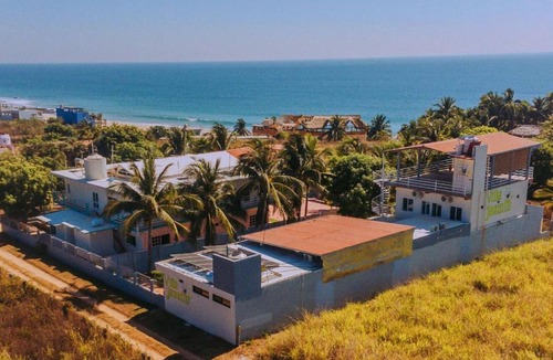 Santa Maria Tonameca Apartment | Cozy Beachside Casita with Shared Pool in Oaxaca