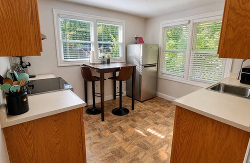 Martinez Apartment | Cozy Private Retreat Near Downtown + Hospital