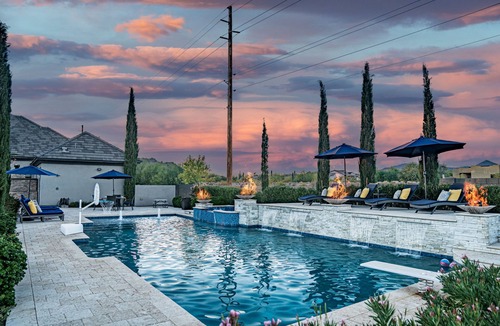 East Mesa House | Custom 5BR Mesa Home | Pool, Pickleball, Pizza Oven, Mtn Views