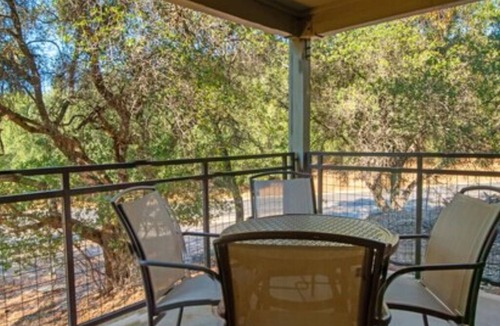 Angels Camp House | CW BLOCK Angels Camp 2br