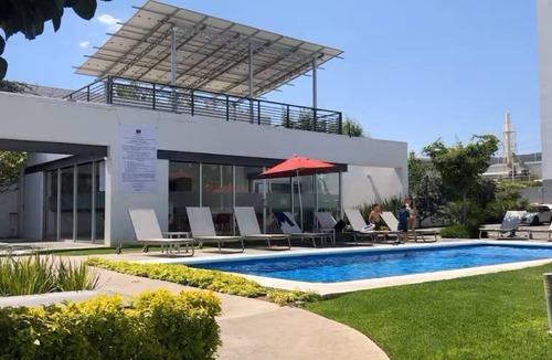 Tlajomulco de Zuniga Apartment | Departamento de Lujo Exclusivo, Terraza y Jardin.