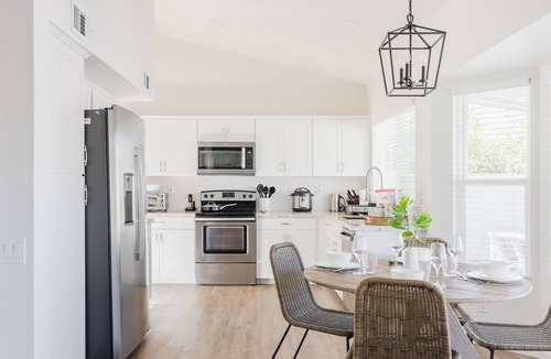 Central Scottsdale House | Designer 4BR w/Free Heated Pool & Fire Pit, Hiking Trail Right Off the Yard