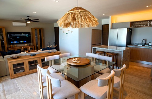 Yucatan Peninsula Villa | Designer decorated villa for 9 Yucalpeten Marina Beach