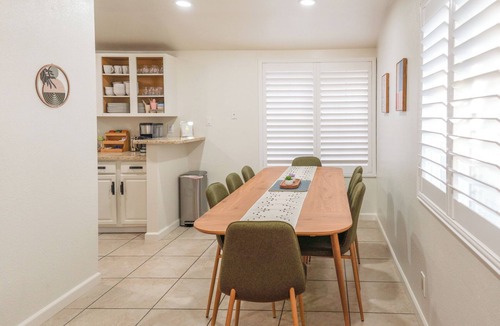 Southwest Anaheim House | Disney Cozy Luxe Home: Arcade Game Room - Near Disney & Knott's Berry Farm