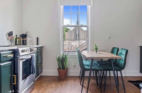 Chillicothe House | Downtown Chillicothe | Walk to Historic District | Free Parking | 5,800+ Reviews