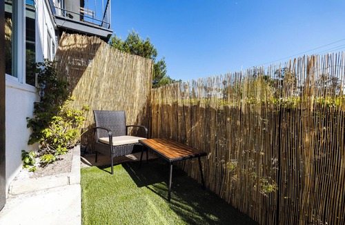 Montecito Apartment | East Beach Bungalow!