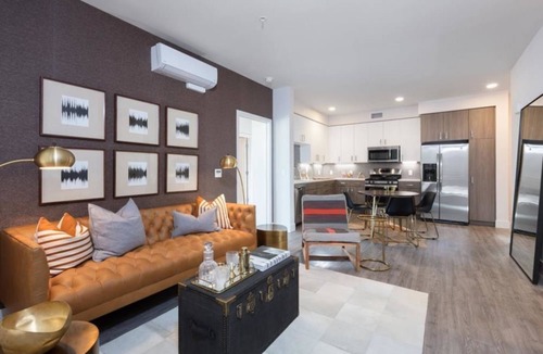 Menlo Park Condo | Elan Menlo Comfort 3BR Condo with Pool and Fitness Room