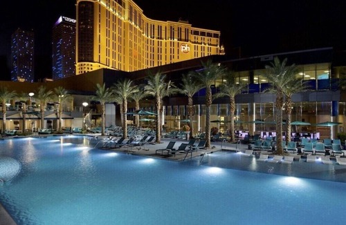 Las Vegas House | Elara Las Vegas Strip-2 Bedroom