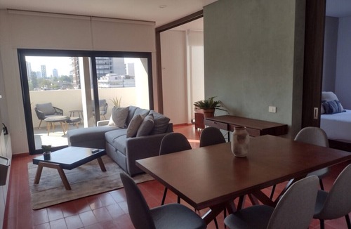 Lafayette Apartment | Elegante loft urbano con 2 terrazas