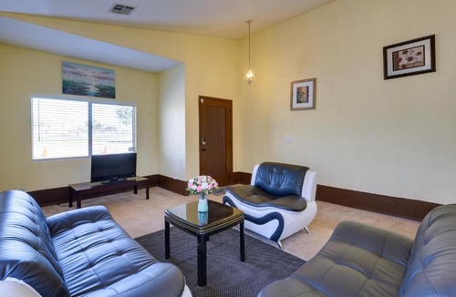 Alhambra House | Families w/Pet Welcome! Home 7 Mi to Chase Field