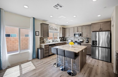 Desert Hot Springs House | Family Paradise Saltwater Pool & Spa Game Room Fire Pit EV Charger Poker Table