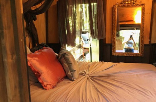 Temecula House | Farm Treehouse; GLAMPING IN THE WINE COUNTRY! 501c3
