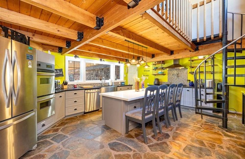 Baderville House | Flagstaff Retreat 8BR Hot Tub Sauna Massive Game Room Sleeps 16+ Pets