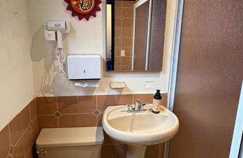 San Sebastian Xolalpa Apartment | Frida, Beautiful room in Finca Doña Mary