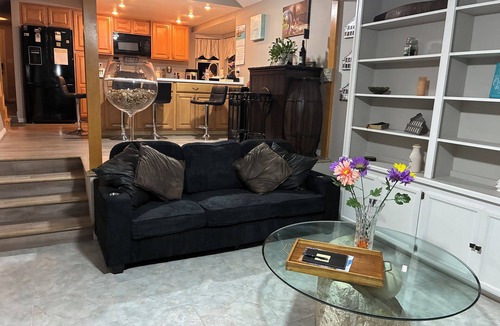 Temecula House | Get away near Winery’s Private Hot Tub
