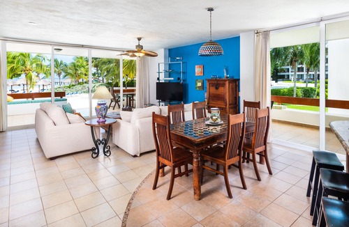 Costa Maya Condo | Gorgeous 2BR Condo Directly on Perfect Cozumel Beach !