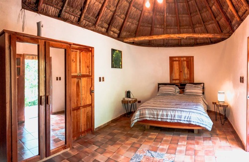 Chochola Hotel | Hacienda Cenote San Ignacio