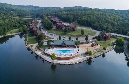 Branson West Condo | Heavenly Hideaway 2 Bedroom Condo by RedAwning