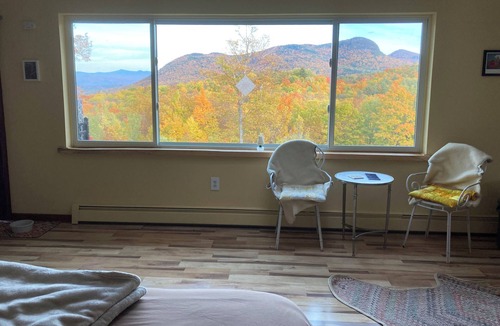 Castleton Apartment | Hilltop Pet Friendly Studio in Castleton, Vermont